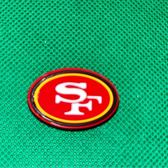 🌼 (3/$10 or 5/$15) NEW “NFL” Fun Croc Shoe Charm Collection - Picture 1 of 1